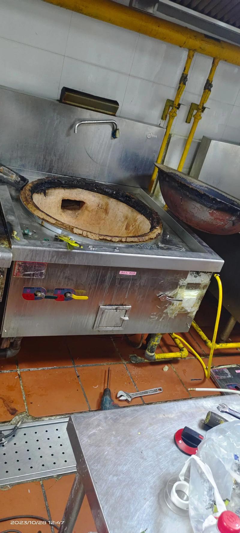 燃氣灶具、爐具、廚具及家用電器的專業安裝維修服務